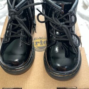 Dr. Martens Kids Shiny Black Lace-Up Boots